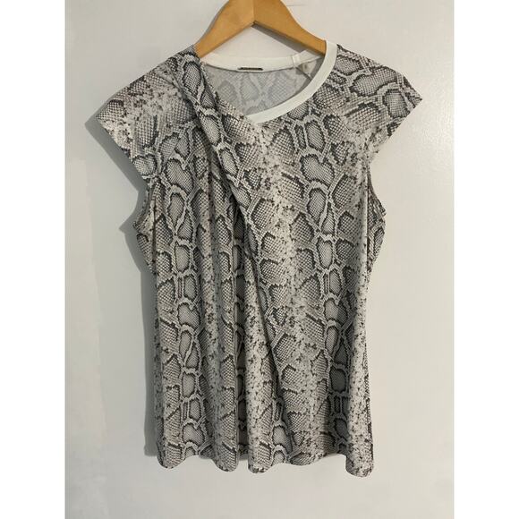 Elie Tahari top women’s size M snake print soft quiet luxury - Picture 1 of 5
